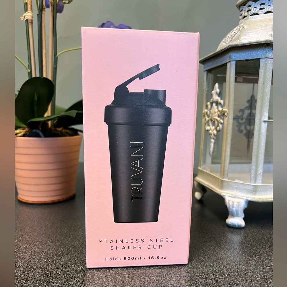 Truvani Stainless Steel Shaker Cup - Black